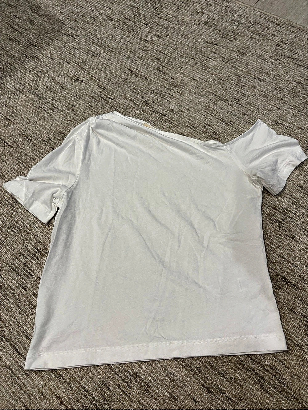 Nation Short Sleeve Top in White Size Small